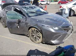 4T1B11HKXKU208685 2019 TOYOTA CAMRY