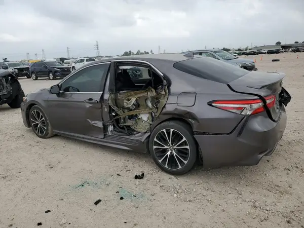4T1B11HKXKU208962 2019 TOYOTA CAMRY - Image 2