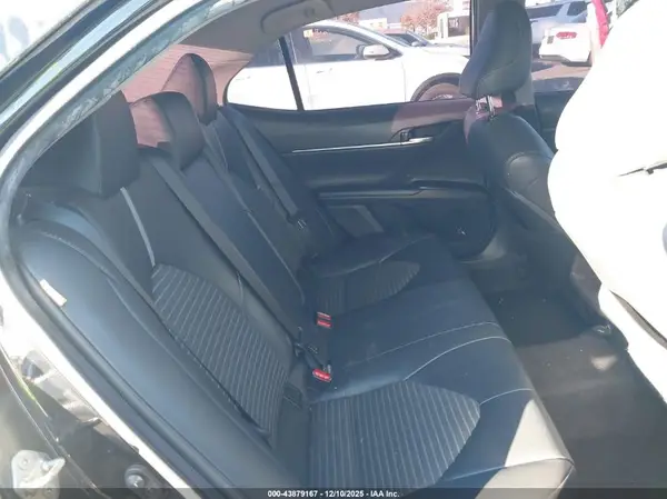 4T1B11HKXKU211439 2019 TOYOTA CAMRY - Image 8