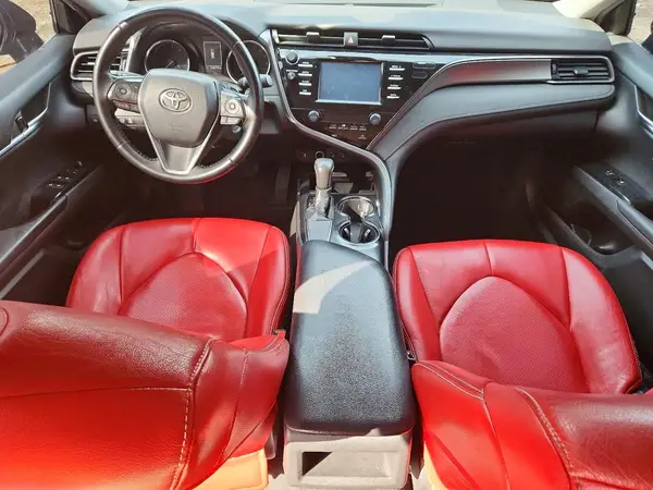 4T1B11HKXKU211800 2019 TOYOTA CAMRY - Image 8