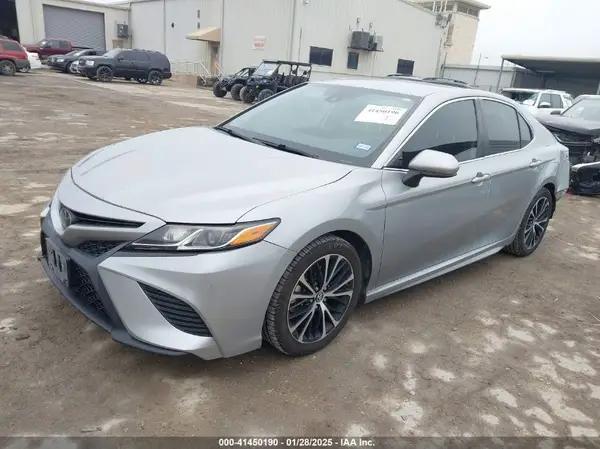 4T1B11HKXKU213207 2019 TOYOTA CAMRY - Image 2