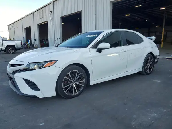 4T1B11HKXKU213532 2019 TOYOTA CAMRY - Image 1