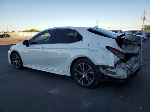 4T1B11HKXKU213532 2019 TOYOTA CAMRY - Image 2