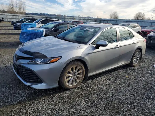 4T1B11HKXKU213823 2019 TOYOTA CAMRY - Image 1