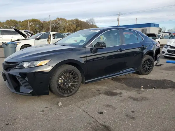 4T1B11HKXKU218911 2019 TOYOTA CAMRY - Image 1