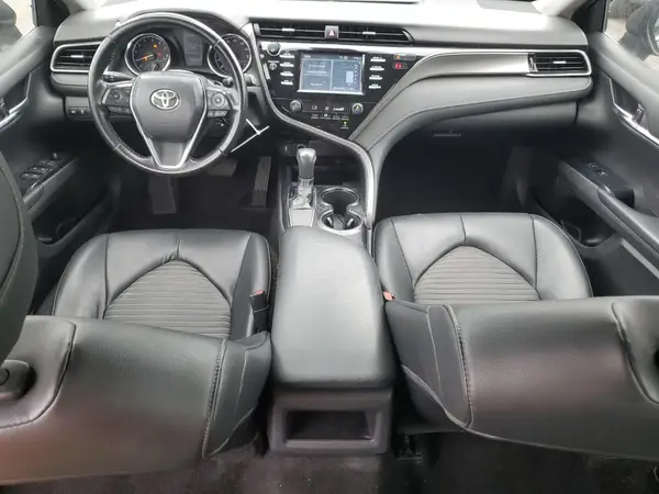 4T1B11HKXKU219962 2019 TOYOTA CAMRY - Image 8