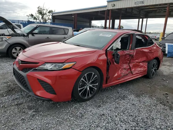 4T1B11HKXKU221890 2019 TOYOTA CAMRY - Image 1