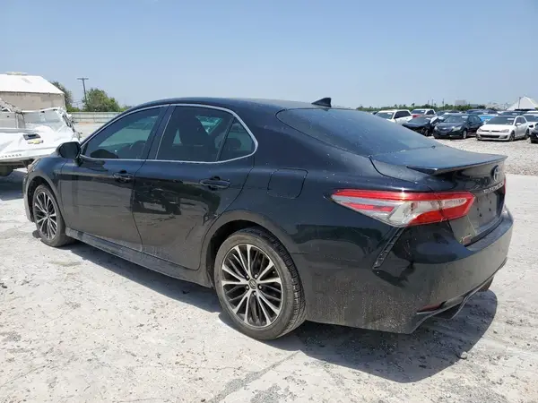 4T1B11HKXKU222103 2019 TOYOTA CAMRY - Image 2