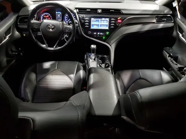 4T1B11HKXKU222313 2019 TOYOTA CAMRY - Image 8