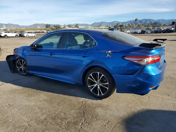 4T1B11HKXKU226345 2019 TOYOTA CAMRY - Image 2