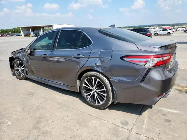 4T1B11HKXKU231934 2019 TOYOTA CAMRY - Image 2