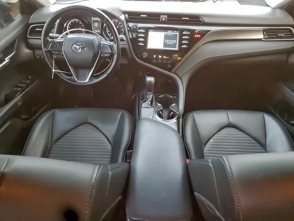 4T1B11HKXKU232680 2019 TOYOTA CAMRY - Image 8