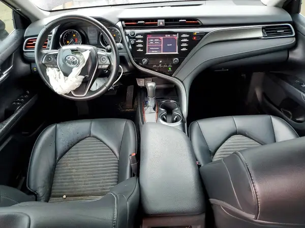 4T1B11HKXKU233604 2019 TOYOTA CAMRY - Image 8