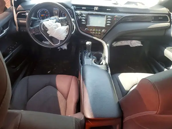 4T1B11HKXKU236535 2019 TOYOTA CAMRY - Image 8
