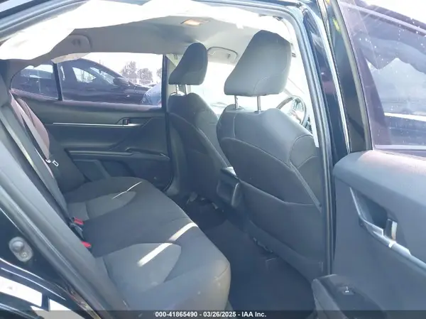4T1B11HKXKU239676 2019 TOYOTA CAMRY - Image 8