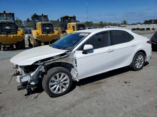 4T1B11HKXKU240181 2019 TOYOTA CAMRY - Image 1