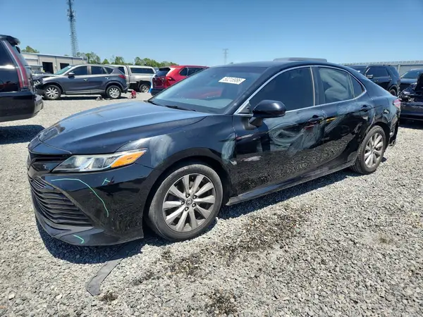 4T1B11HKXKU243856 2019 TOYOTA CAMRY - Image 1