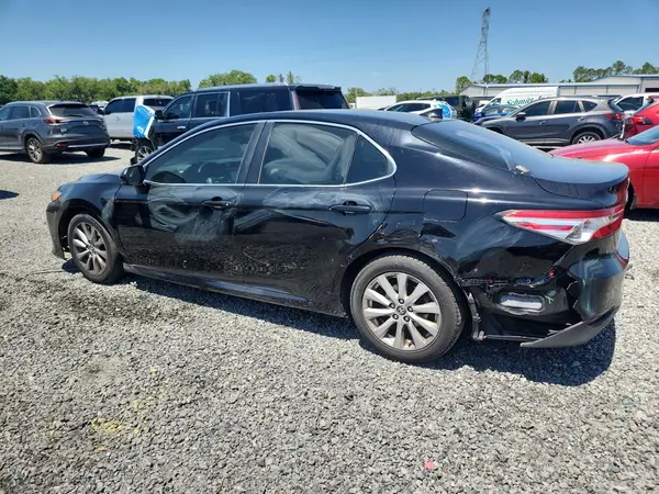 4T1B11HKXKU243856 2019 TOYOTA CAMRY - Image 2