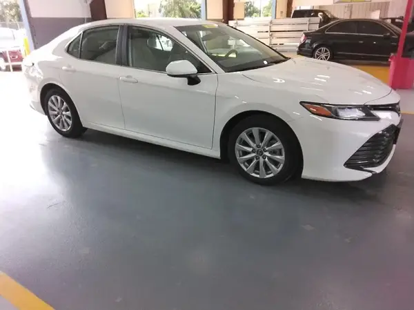 4T1B11HKXKU244389 2019 TOYOTA CAMRY - Image 8