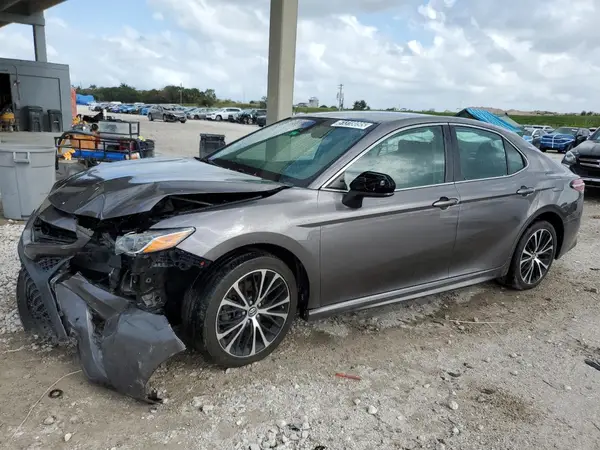 4T1B11HKXKU245428 2019 TOYOTA CAMRY - Image 1