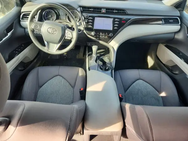 4T1B11HKXKU245462 2019 TOYOTA CAMRY - Image 8