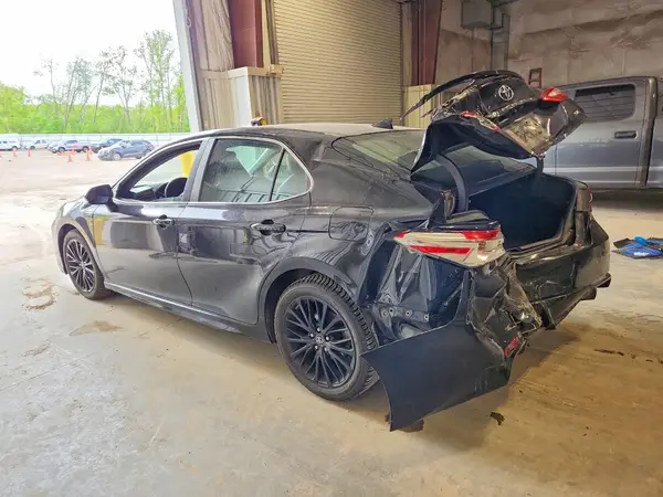 4T1B11HKXKU246384 2019 TOYOTA CAMRY - Image 2