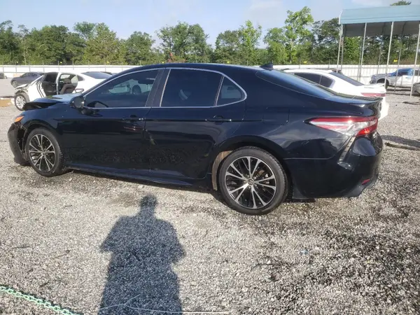 4T1B11HKXKU248040 2019 TOYOTA CAMRY - Image 2