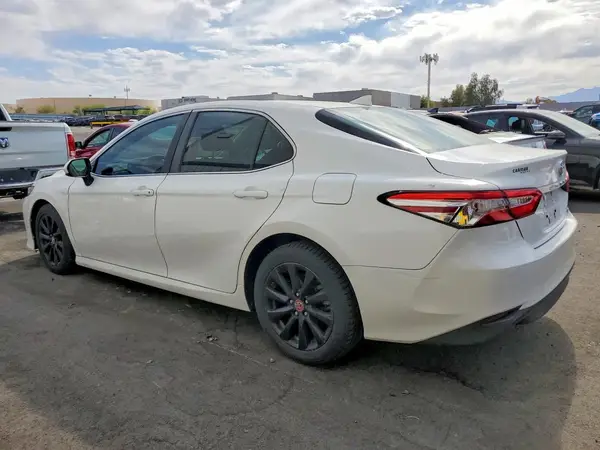 4T1B11HKXKU248815 2019 TOYOTA CAMRY - Image 2