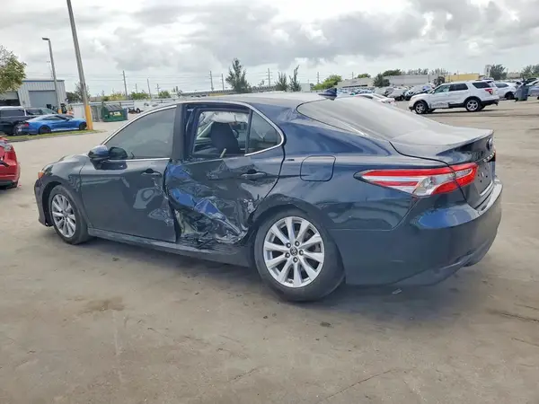 4T1B11HKXKU250371 2019 TOYOTA CAMRY - Image 2