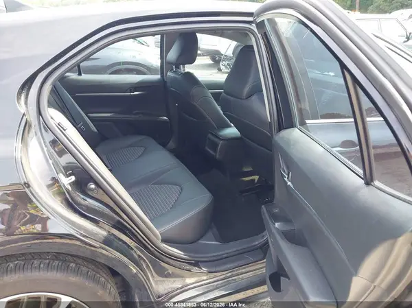 4T1B11HKXKU250435 2019 TOYOTA CAMRY - Image 8