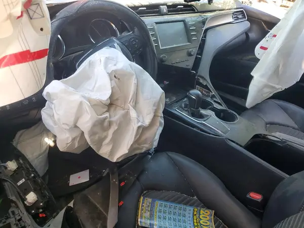 4T1B11HKXKU252606 2019 TOYOTA CAMRY - Image 8