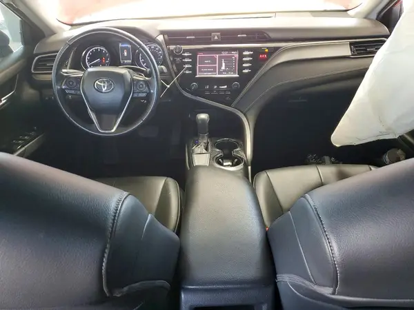 4T1B11HKXKU253240 2019 TOYOTA CAMRY - Image 8