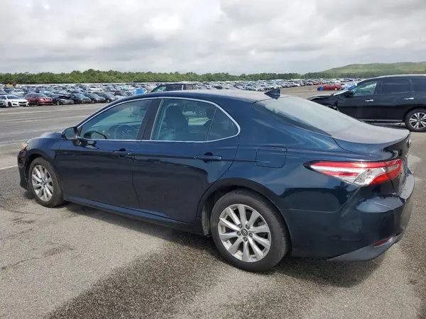 4T1B11HKXKU253402 2019 TOYOTA CAMRY - Image 2