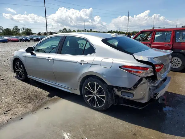 4T1B11HKXKU256039 2019 TOYOTA CAMRY - Image 2