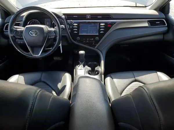 4T1B11HKXKU256039 2019 TOYOTA CAMRY - Image 8