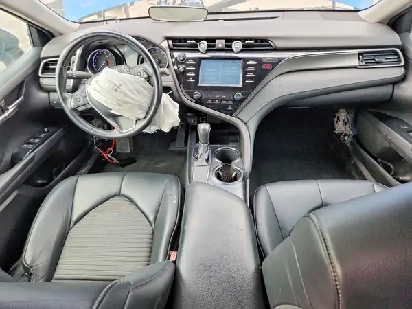 4T1B11HKXKU257031 2019 TOYOTA CAMRY - Image 8