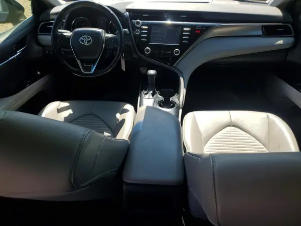 4T1B11HKXKU257353 2019 TOYOTA CAMRY - Image 8