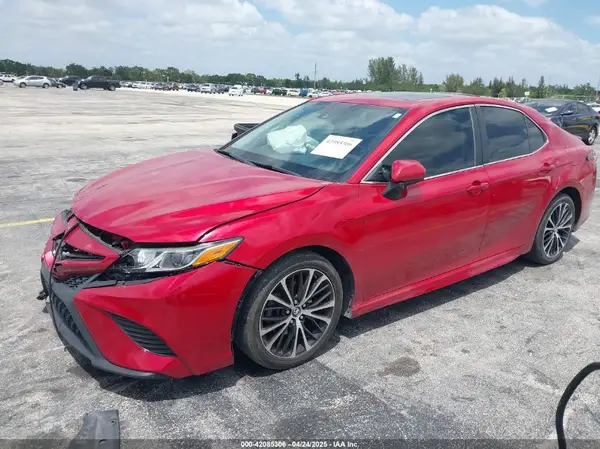 4T1B11HKXKU259202 2019 TOYOTA CAMRY - Image 2