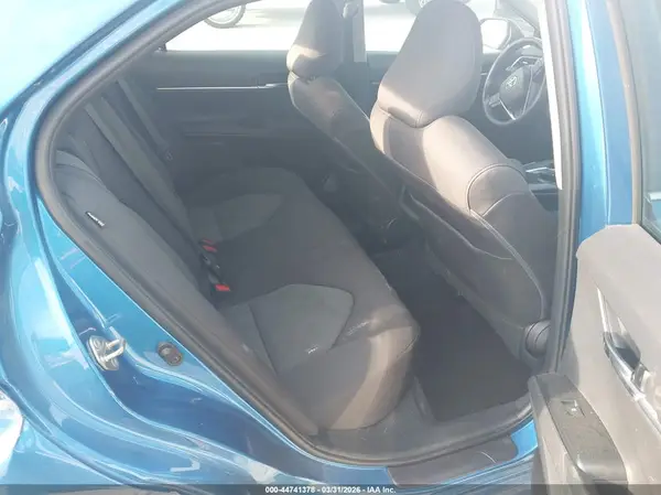 4T1B11HKXKU263380 2019 TOYOTA CAMRY - Image 8