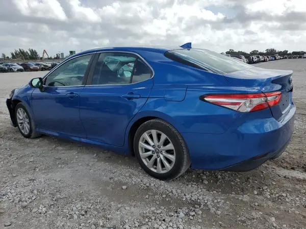 4T1B11HKXKU274573 2019 TOYOTA CAMRY - Image 2