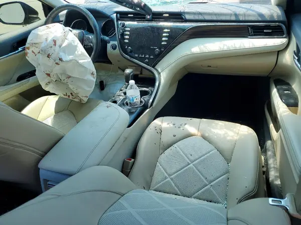 4T1B11HKXKU281247 2019 TOYOTA CAMRY - Image 8