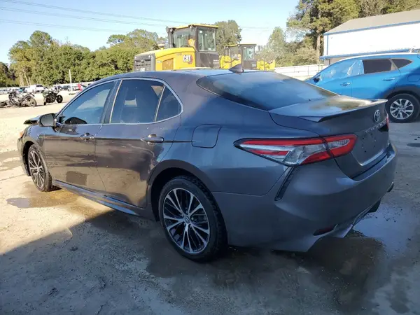 4T1B11HKXKU282592 2019 TOYOTA CAMRY - Image 2