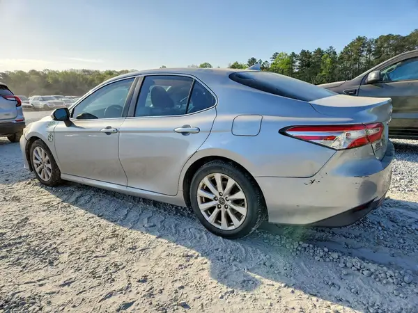 4T1B11HKXKU284259 2019 TOYOTA CAMRY - Image 2