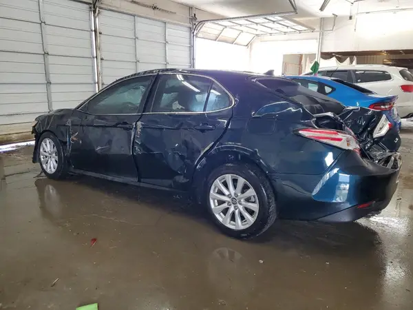 4T1B11HKXKU285833 2019 TOYOTA CAMRY - Image 2