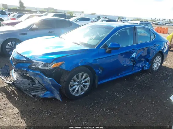 4T1B11HKXKU285993 2019 TOYOTA CAMRY - Image 2