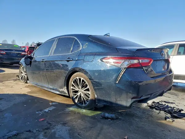4T1B11HKXKU287646 2019 TOYOTA CAMRY - Image 2