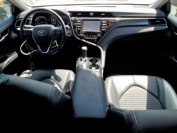 4T1B11HKXKU287890 2019 TOYOTA CAMRY - Image 8