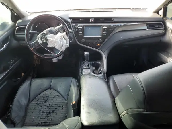 4T1B11HKXKU680675 2019 TOYOTA CAMRY - Image 8