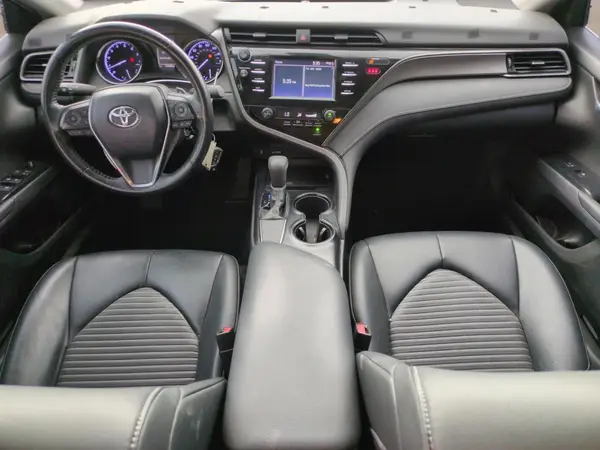 4T1B11HKXKU681373 2019 TOYOTA CAMRY - Image 8