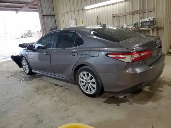 4T1B11HKXKU681390 2019 TOYOTA CAMRY - Image 2
